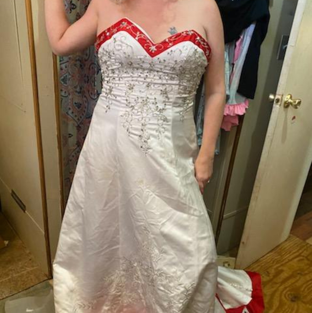 Wedding dress size 12-13
